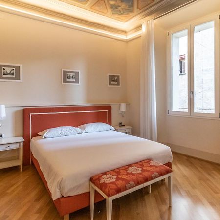 Casa Isolani Luxury Rooms Piazza Maggiore 1 Болоня Екстериор снимка
