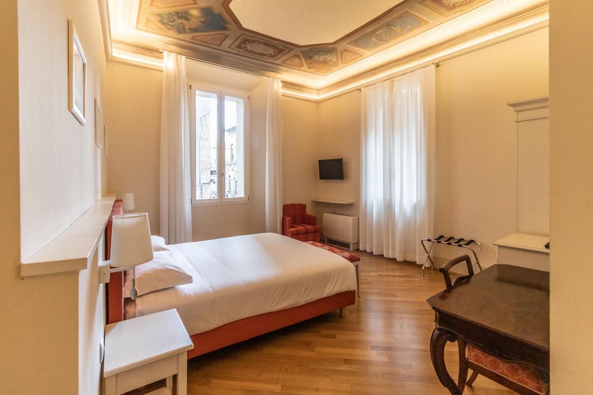 Casa Isolani Luxury Rooms Piazza Maggiore 1 Болоня Екстериор снимка
