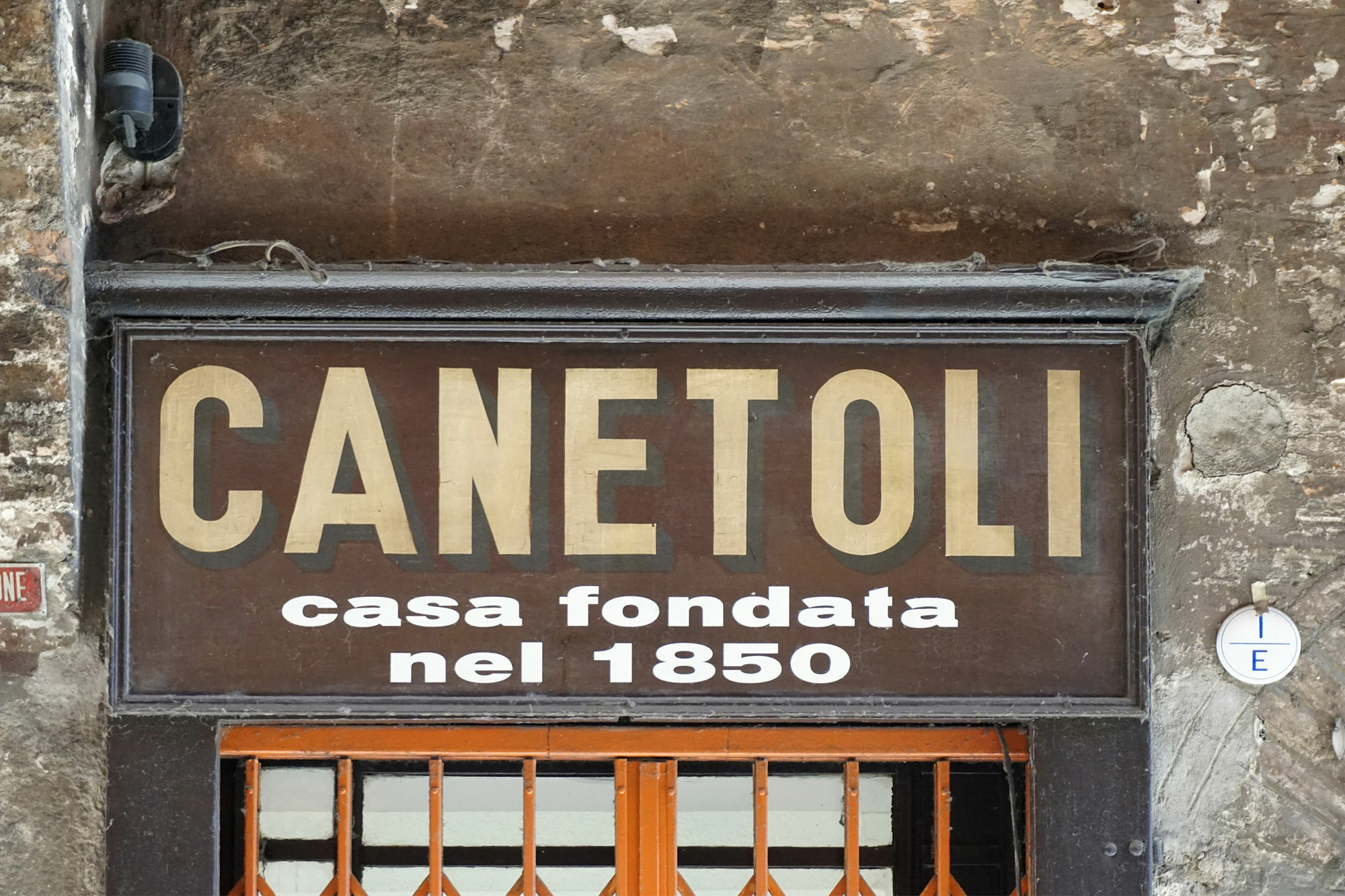 Casa Isolani Luxury Rooms Piazza Maggiore 1 Болоня Екстериор снимка