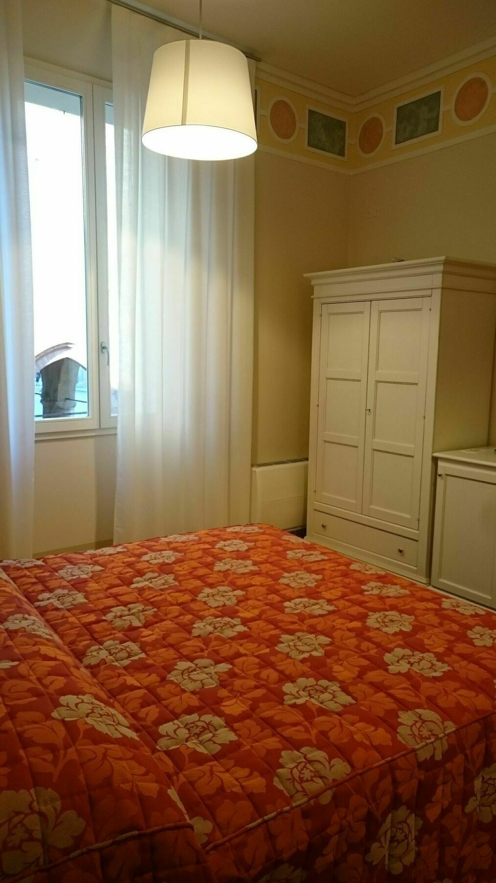 Casa Isolani Luxury Rooms Piazza Maggiore 1 Болоня Екстериор снимка